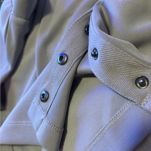 Women’s Grey Shorts Size Large NWT - Picture 5 of 5